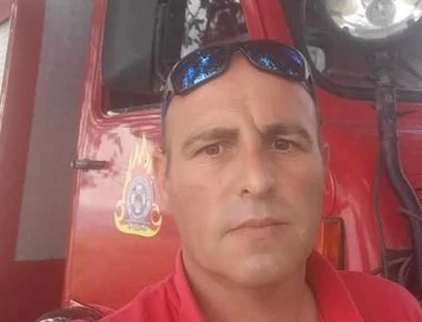 «Με 652 ευρώ μισθό... και την τελευταία μου πνοή πάνω στο καθήκον»: Συγκλονιστικές δηλώσεις ήρωα πυροσβέστη
